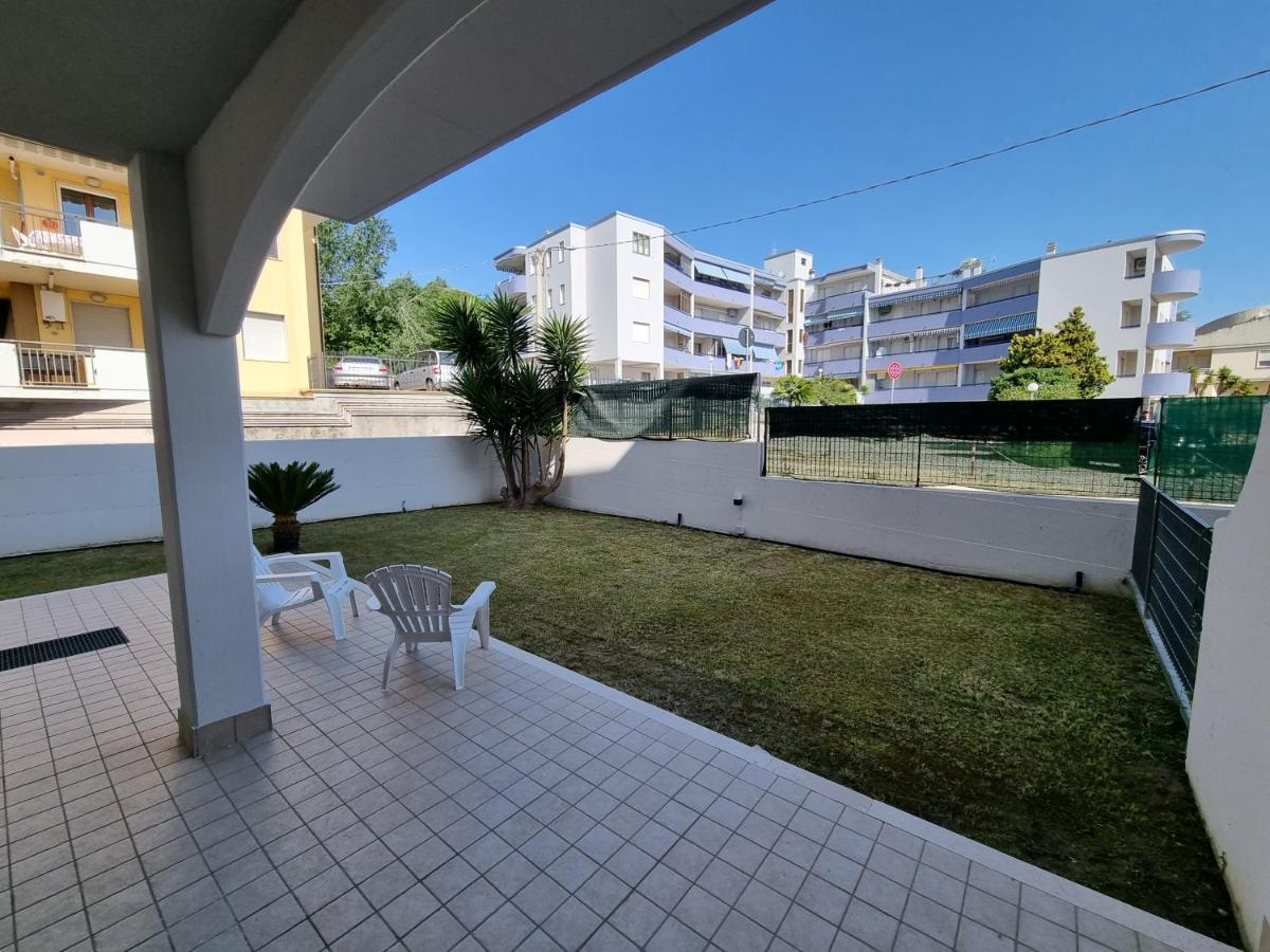 Spalato Beach Place Васто Экстерьер фото