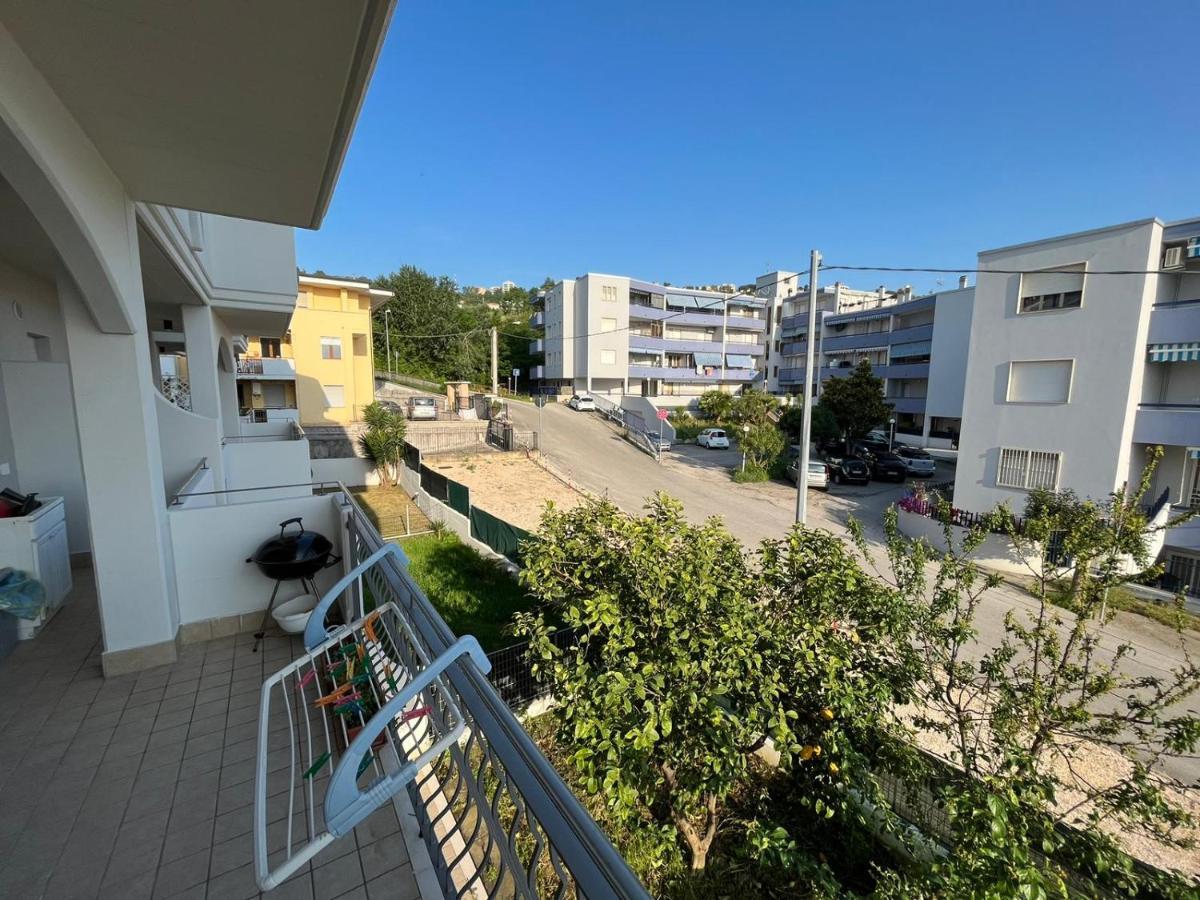 Spalato Beach Place Васто Экстерьер фото