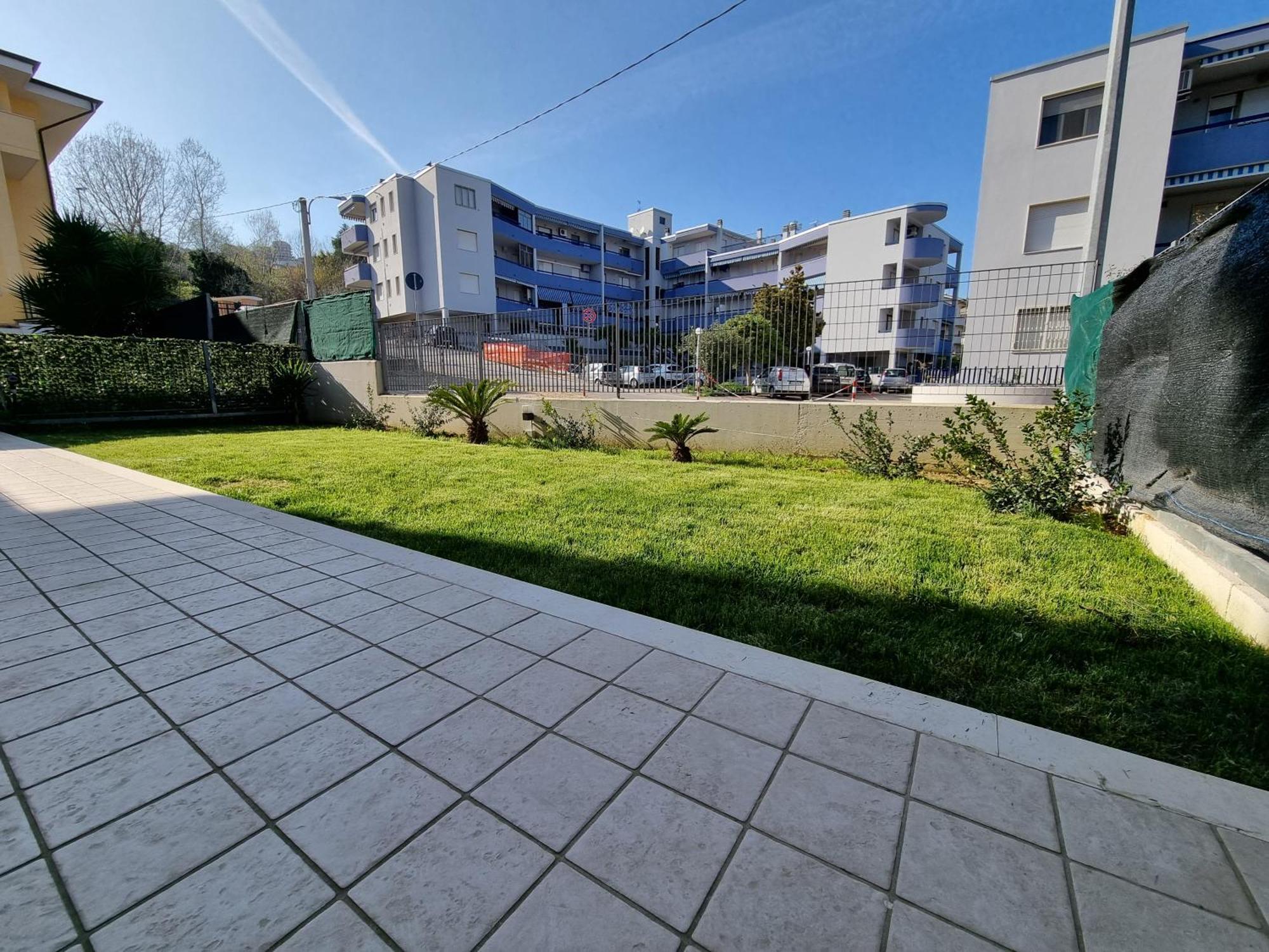 Spalato Beach Place Васто Экстерьер фото